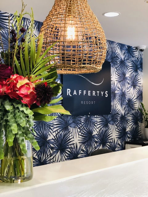 Raffertys Resort - Accommodation Ballina 0