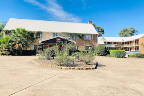 Campbelltown Colonial Motor Inn - Accommodation Ballina 0