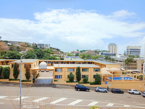 The Robert Towns - Accommodation Ballina 2