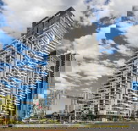 Meriton Suites Broadbeach Gold Coast - Accommodation Ballina