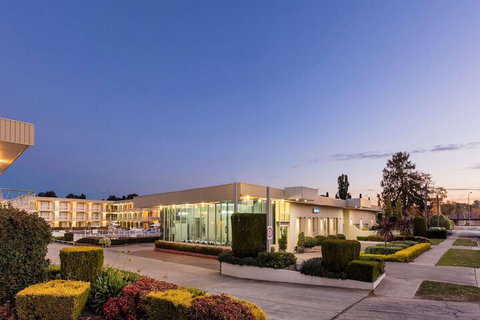 Central Motel & Apartments Signature Collection - Accommodation Ballina 1