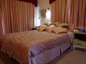 Kadina Bed & Breakfast - Accommodation Ballina 0