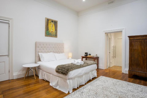 Roxburgh House Apartments - Accommodation Ballina 1