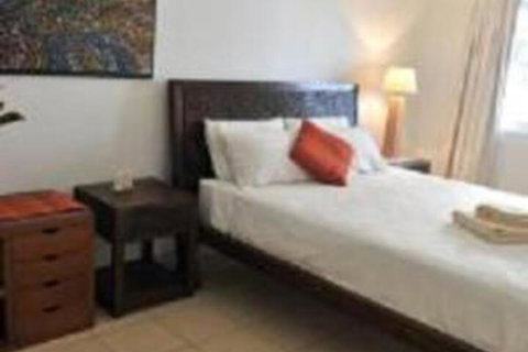 Inner City Cardona Court Apartment - Accommodation Ballina 4