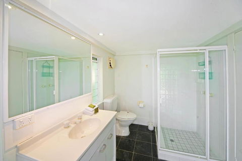 21 Arakoon Crescent - Accommodation Ballina 4