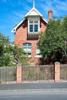 Lowena Cafe And Accommodation - Accommodation Ballina 1