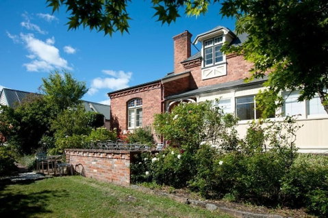Lowena Cafe And Accommodation - Accommodation Ballina 3