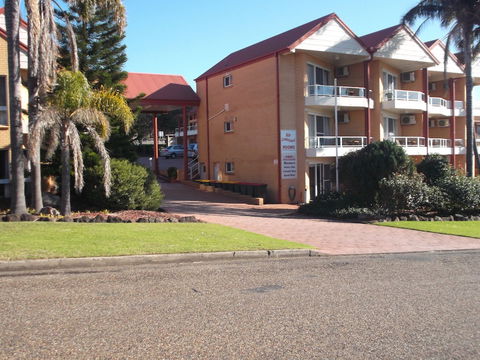 Ulladulla Harbour Motel - Accommodation Ballina 0
