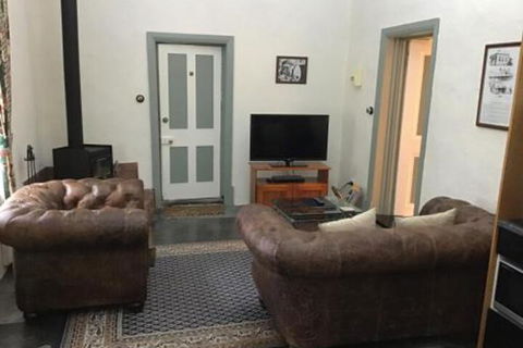 The Olde Devonshire House - Accommodation Ballina 2