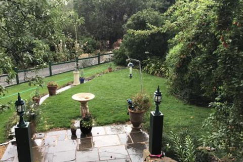 The Olde Devonshire House - Accommodation Ballina 5