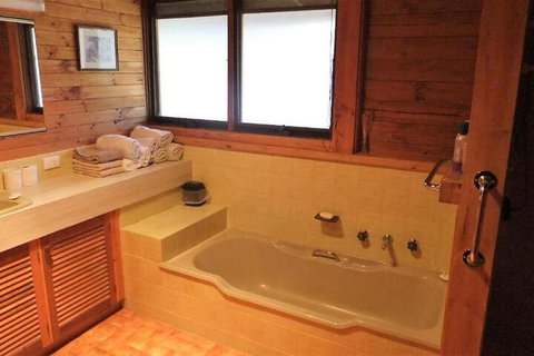Gunyah Valley Retreat - Accommodation Ballina 3
