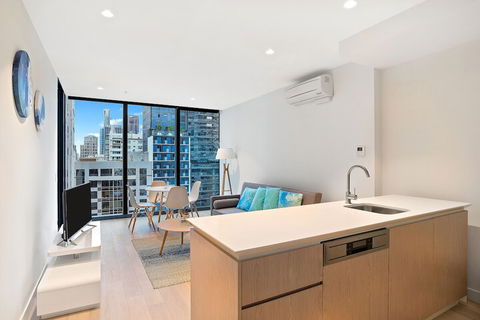 IFSuites (IFSTAYS) EQ Tower - Accommodation Ballina 6