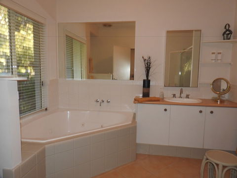 Howies Place Noosa - Accommodation Ballina 1