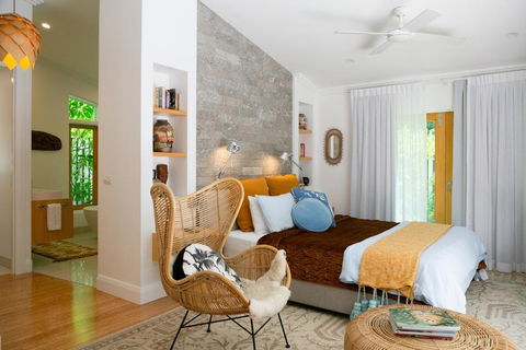Pineapple Petes Beach House - Accommodation Ballina 2