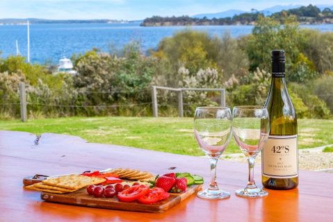 Manfield Seaside Bruny Island - Accommodation Ballina 2