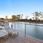 Gippsland Lakehouse A Canal Frontage - Accommodation Ballina 0