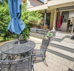 Wood Peak - Accommodation Ballina