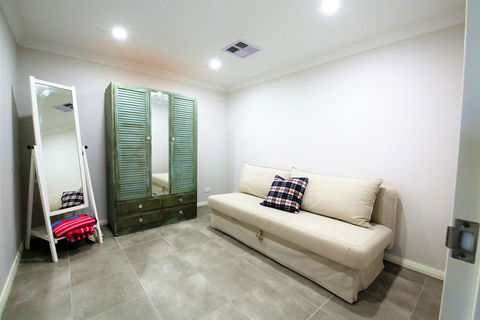 Studio Style Mindarie Marina - Accommodation Ballina 7