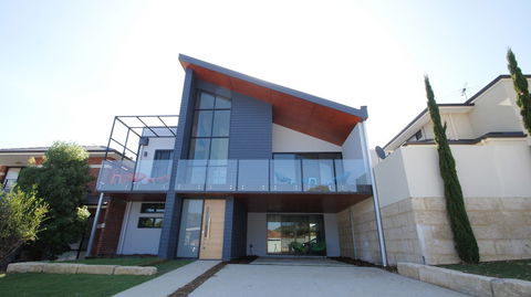 Sunset Place Apartments - Accommodation Ballina 0