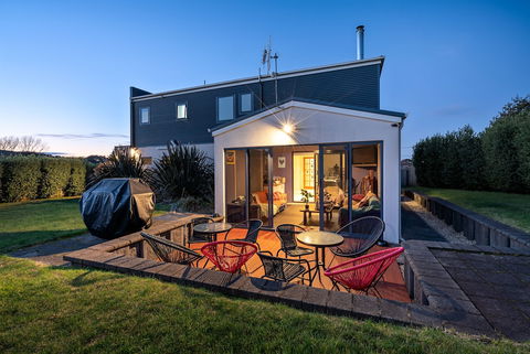 Madsen Retreat - Accommodation Ballina 0