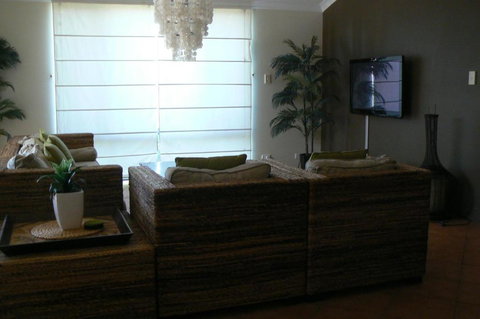 La Mer Home With A Pool - Accommodation Ballina 1