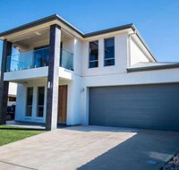 The Races Swanport - Accommodation Ballina