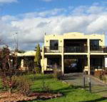 Chateau Bass - Accommodation Ballina