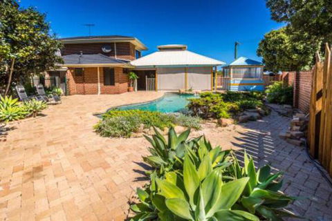 Yanchep Beach Retreat - Accommodation Ballina 3