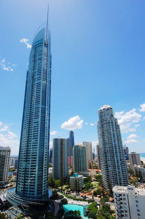 Apartment 4204 - HR Surfers Paradise - Accommodation Ballina 1