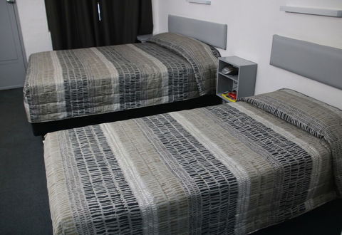 Bourbong Street Motel - Accommodation Ballina 0