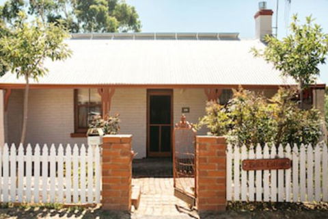 Bell's Cottage Collective - Accommodation Ballina 0