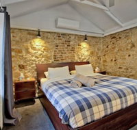 Heritage Listed Sandstone Cottage - Accommodation Ballina