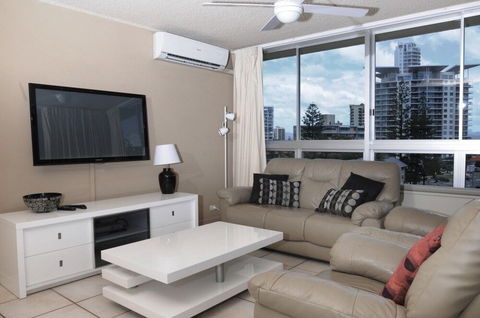 Anglesea Beachfront Court Holiday Units - Accommodation Ballina 1