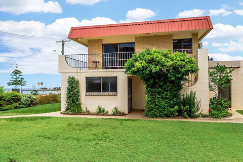 Amazing Ocean Views - Accommodation Ballina 2