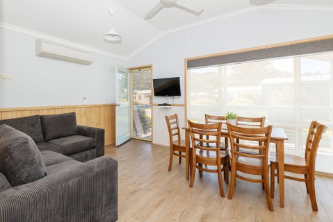 Holiday Haven Lake Tabourie - Accommodation Ballina 4