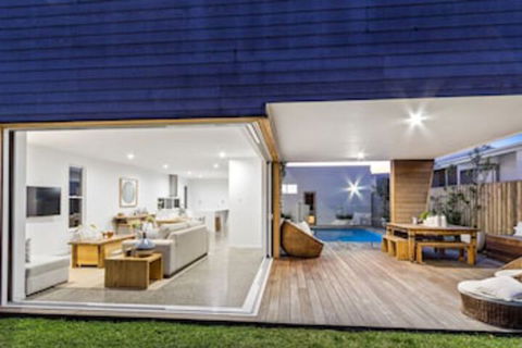 Luxe House Tweed Coast Holidays Ã‚ - Accommodation Ballina 0