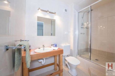 Alpine Apartment Great Location With Views Of Lake Jindabyne - Accommodation Ballina 3