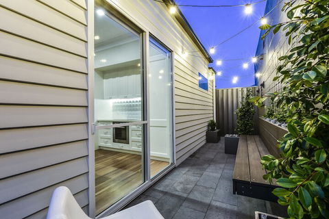 Aloha Luxury Central Apartments - Accommodation Ballina 5