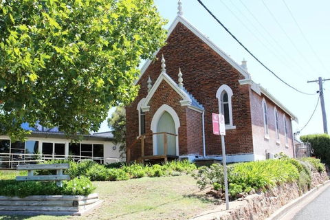 Henry's Quirindi - Accommodation Ballina 6