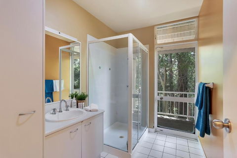The Sanctuary Little Cove - Accommodation Ballina 2