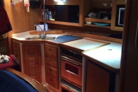 Sailtas - Sailing Charters To Bruny Island - Adults Only - Accommodation Ballina 3