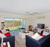 SALTY PAUSE at BONDI HOUSE - Accommodation Ballina