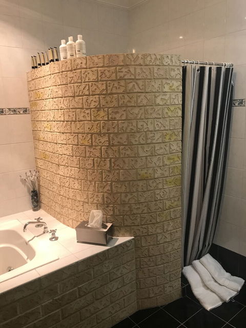 Atina Rocks Country Homestead - Accommodation Ballina 3