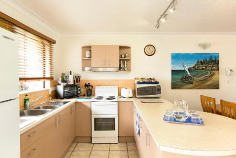 Marcol Place Holiday Apartments - Accommodation Ballina 2