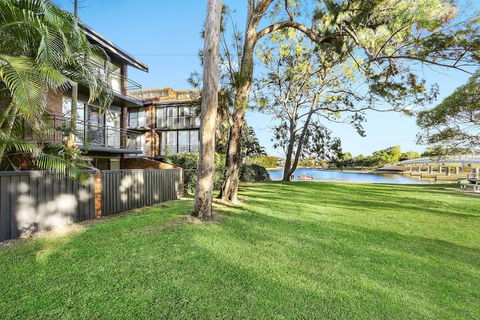 Unit 4 Weyba Lodge Noosa - Accommodation Ballina 4