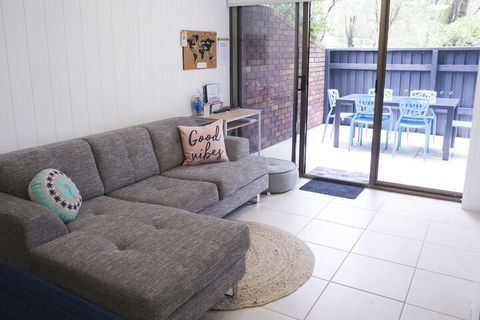 Unit 4 Weyba Lodge Noosa - Accommodation Ballina 2