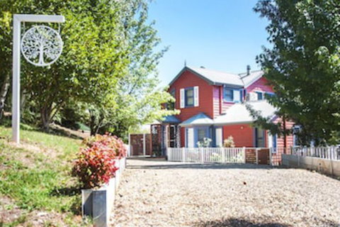 Artee House - A Bright Escape - Accommodation Ballina 1