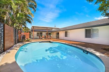 Warana QLD Accommodation Ballina