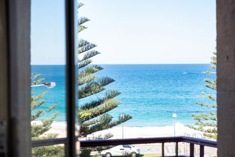 Mad Monkey Coogee Beach Hostel - Accommodation Ballina 2