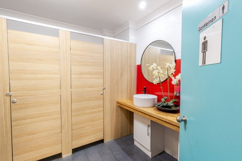 Mad Monkey Coogee Beach Hostel - Accommodation Ballina 4